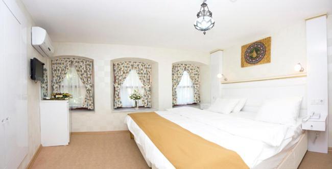 Ottoman Tulip Hotel Истанбул Екстериор снимка