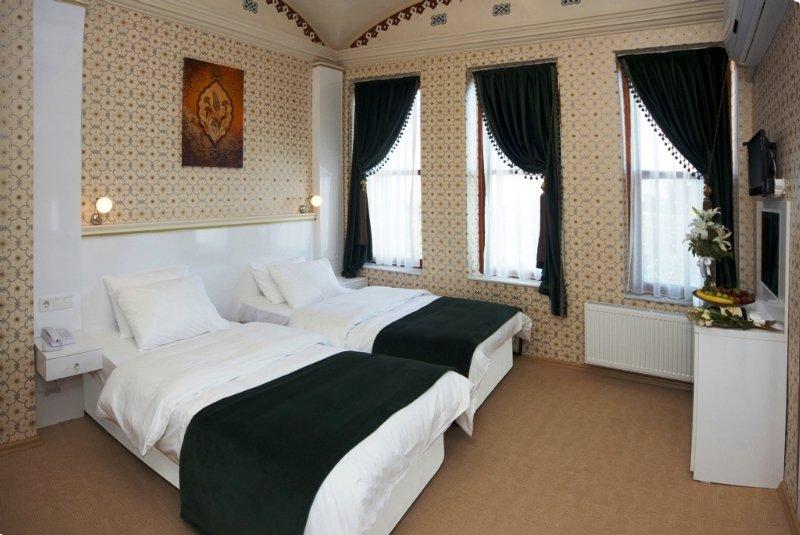 Ottoman Tulip Hotel Истанбул Екстериор снимка