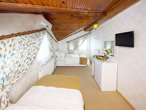Ottoman Tulip Hotel Истанбул Екстериор снимка