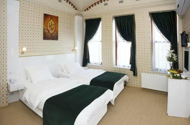 Ottoman Tulip Hotel Истанбул Екстериор снимка